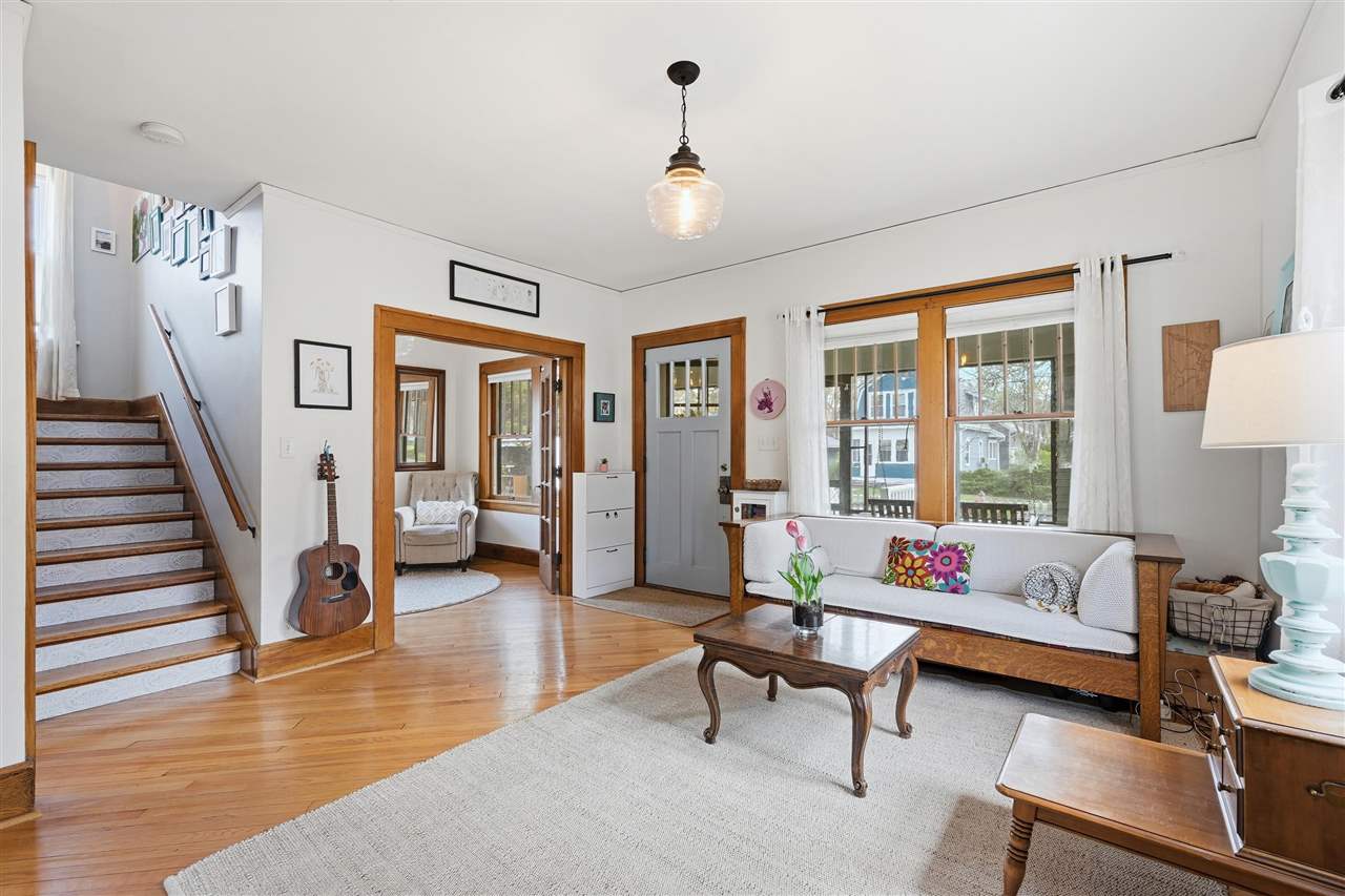 809 S 7th Ave