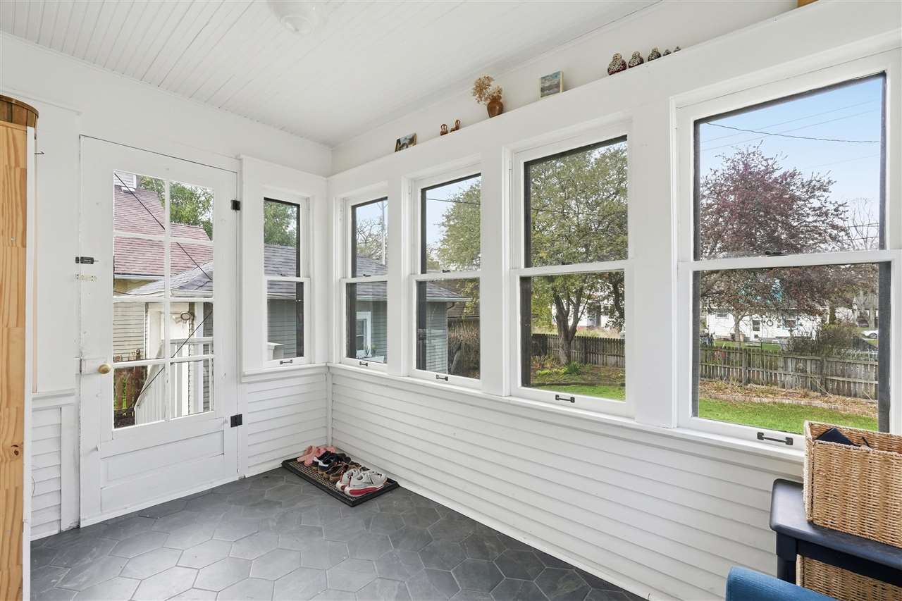 809 S 7th Ave