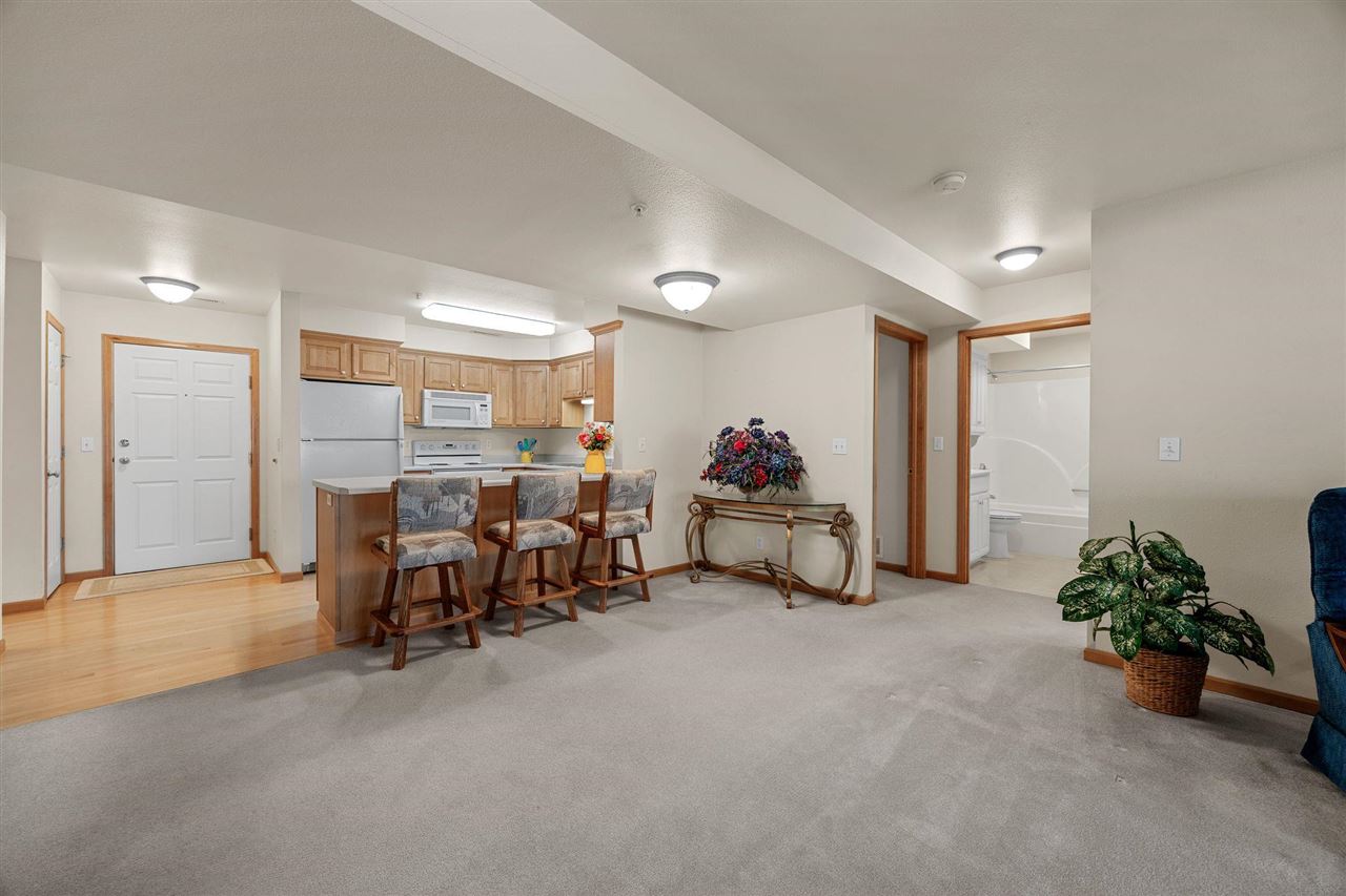 2601 Hickory Trl Unit: 7