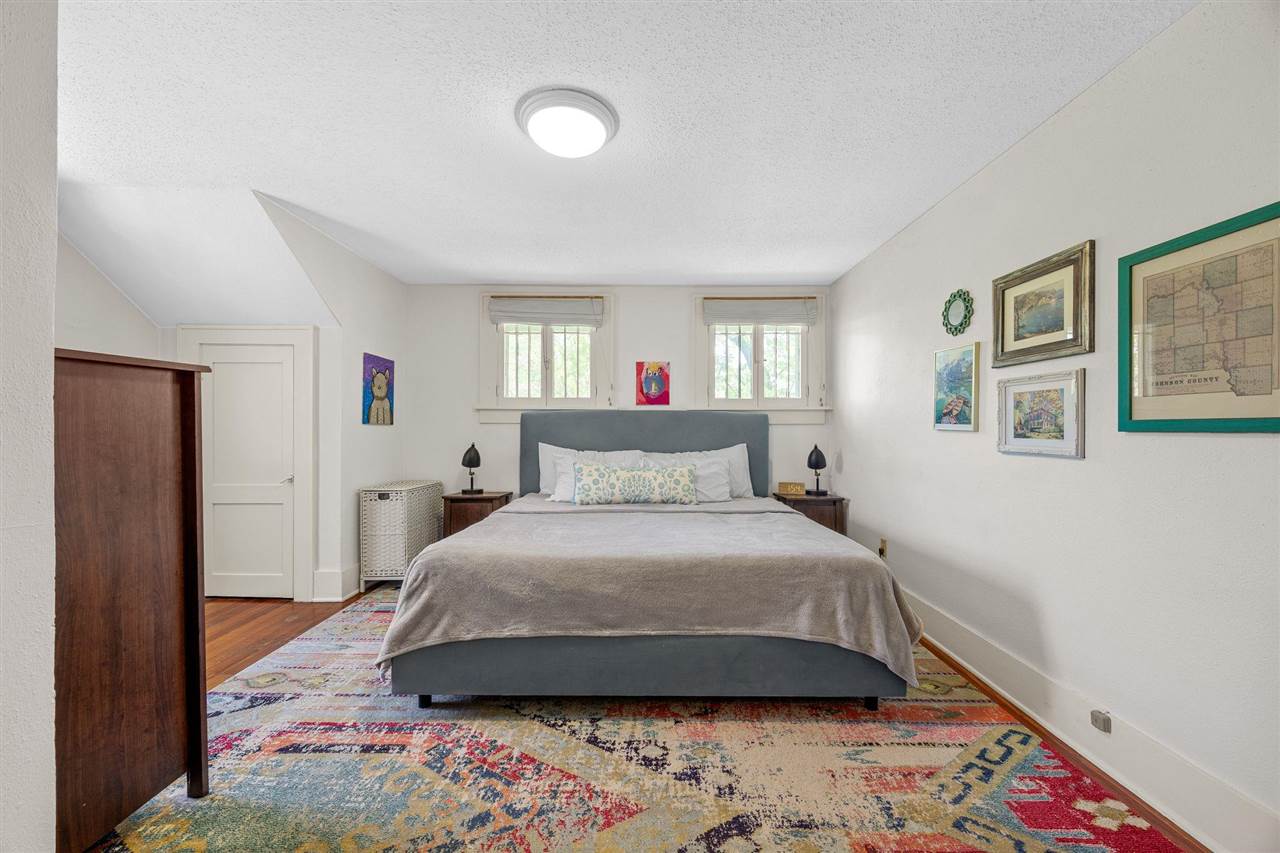 427 Ferson Ave