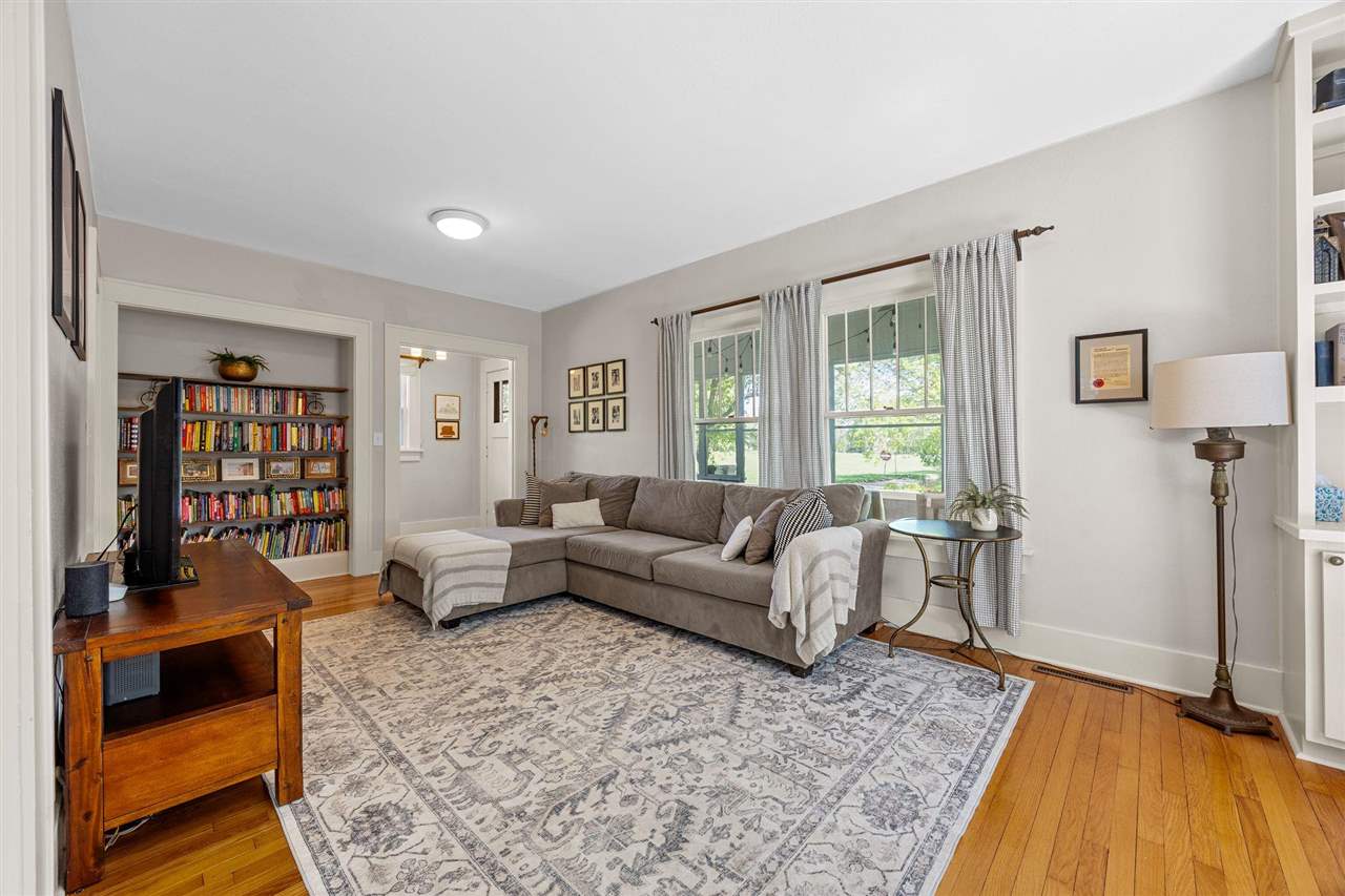 427 Ferson Ave