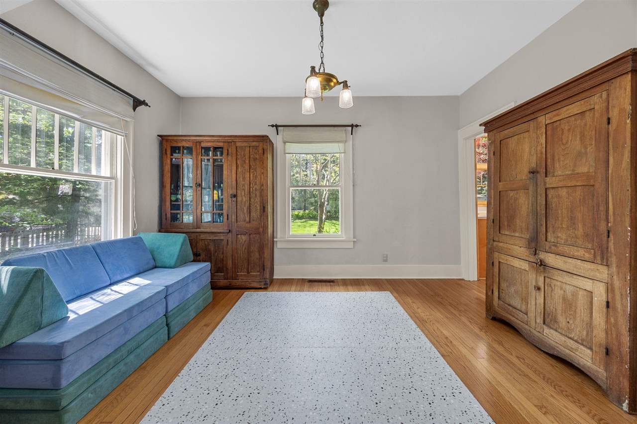 427 Ferson Ave