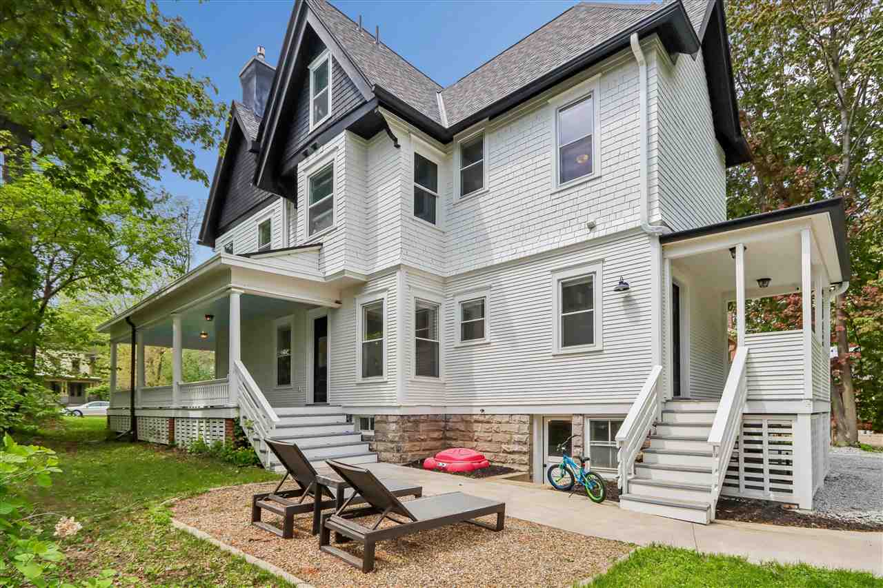424 S Summit