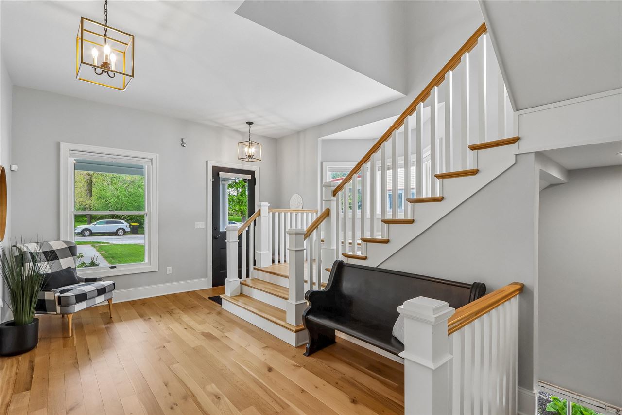 424 S Summit
