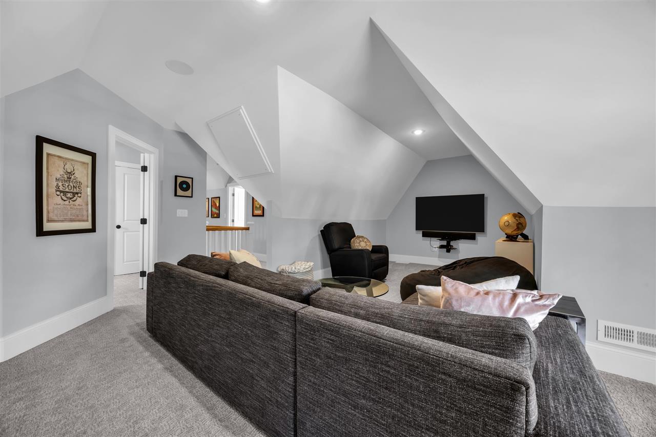 424 S Summit