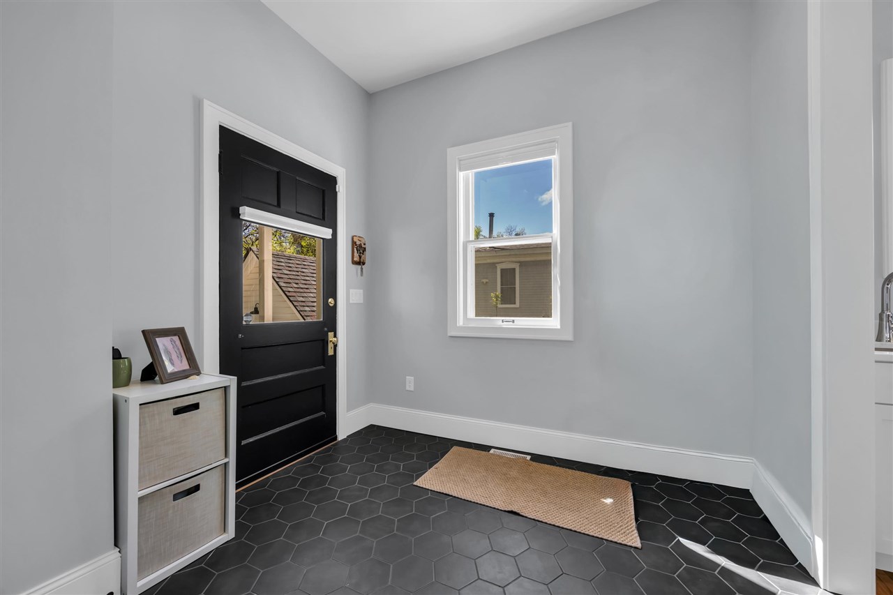 424 S Summit