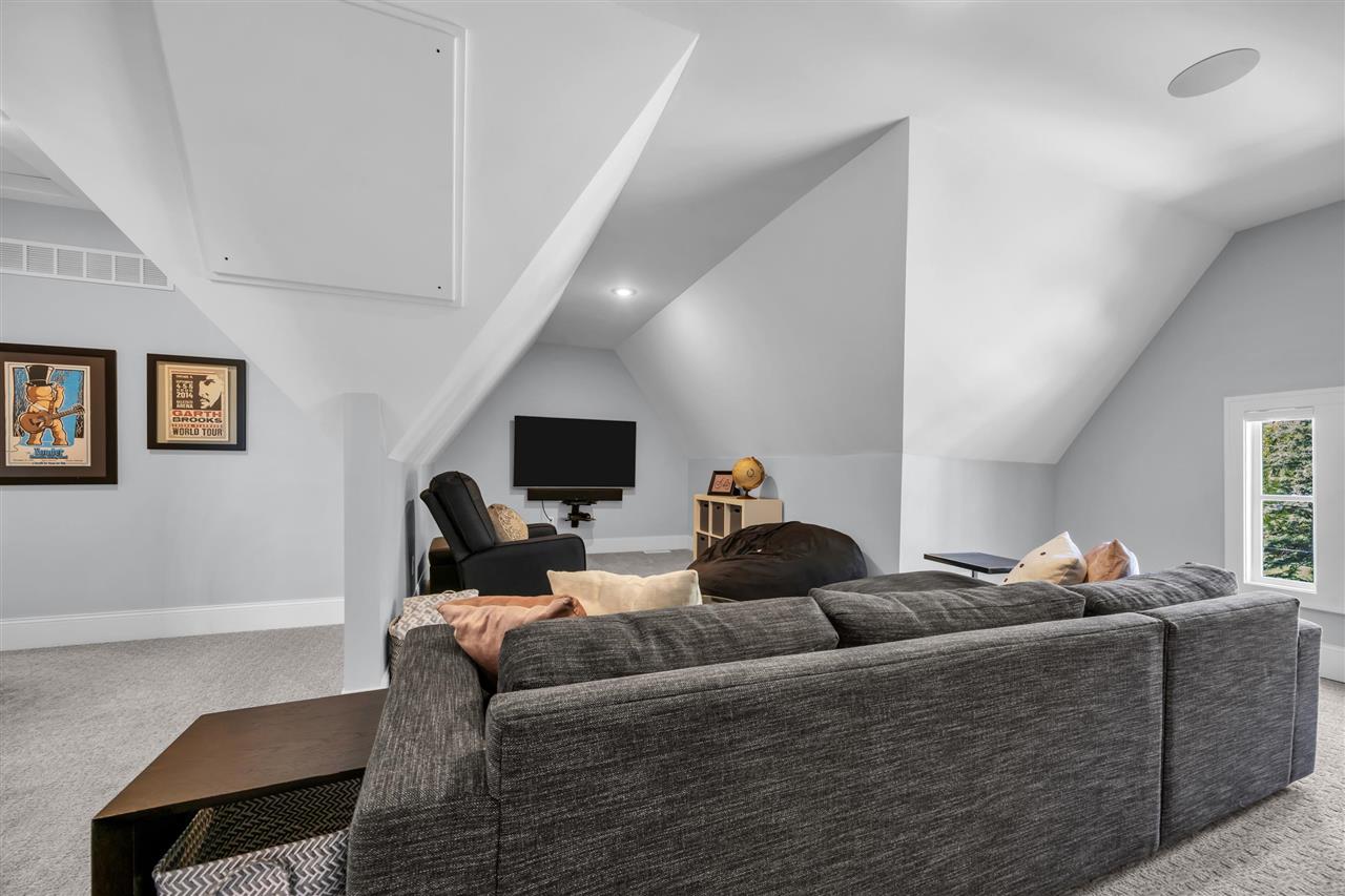 424 S Summit