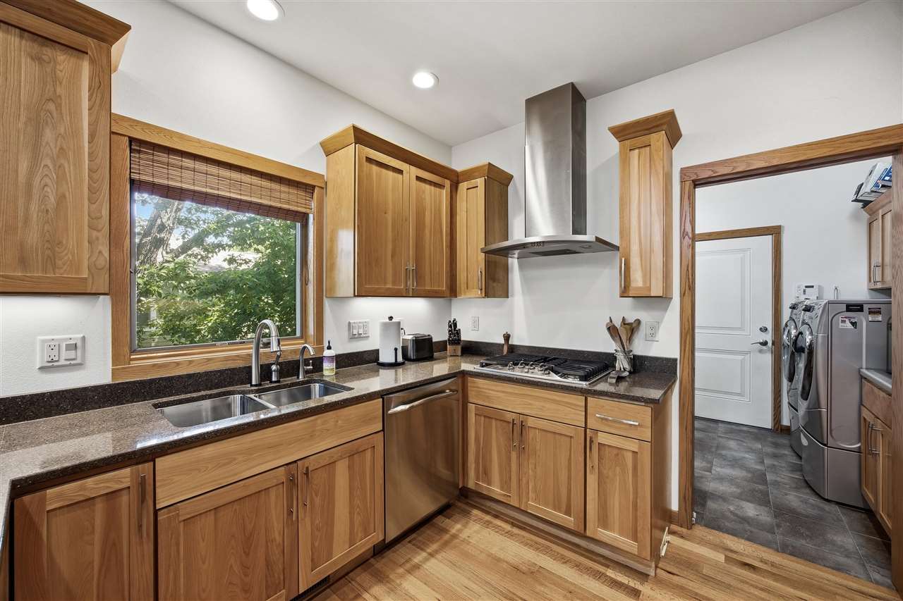 60 Marietta Ave
