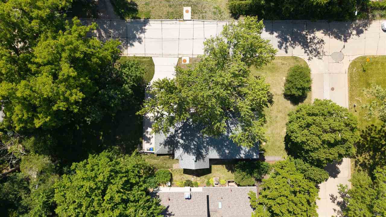 528 Beldon Ave