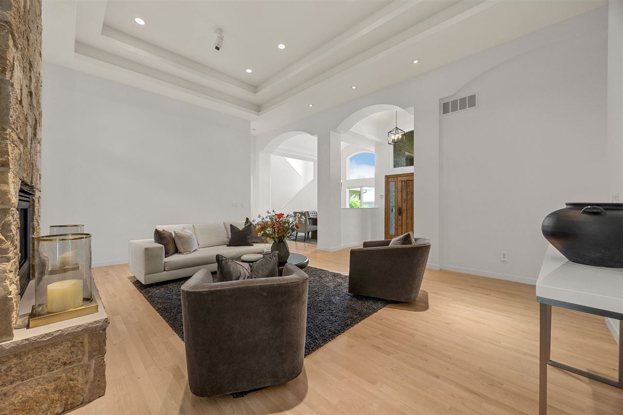 680 Highland Park Ave