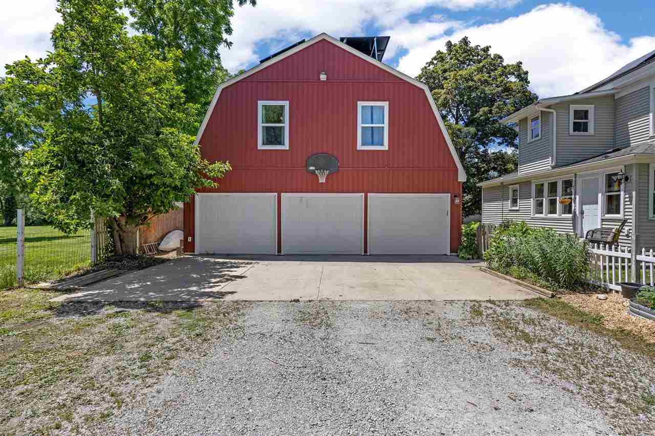 3263 Rohret Rd