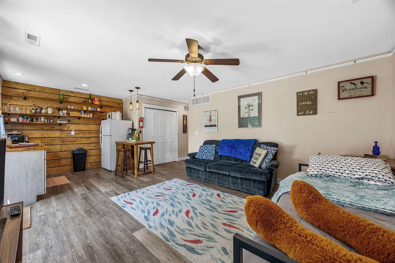 3263 Rohret Rd