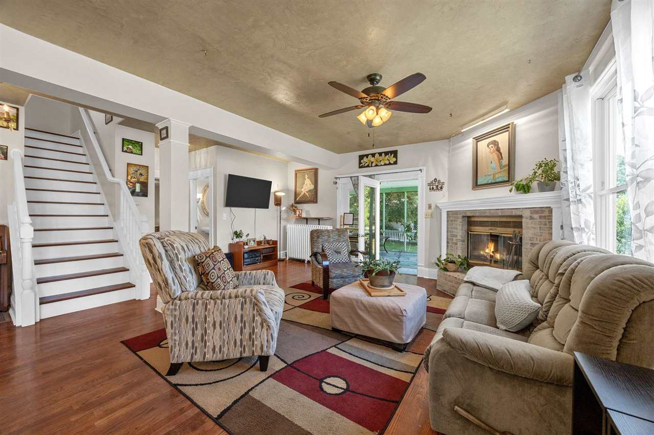 3263 Rohret Rd