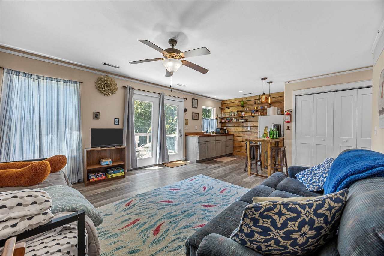 3263 Rohret Rd