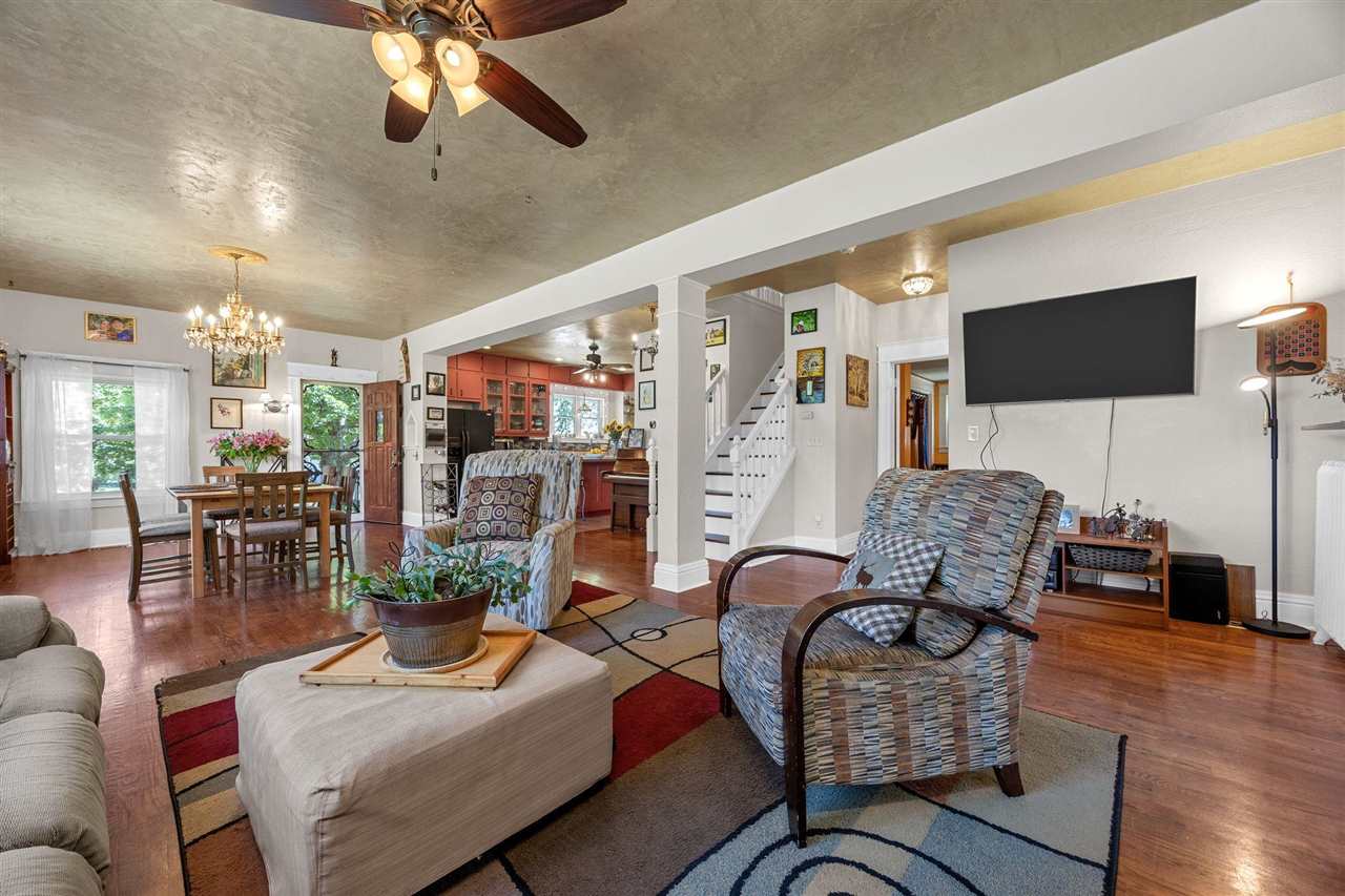 3263 Rohret Rd