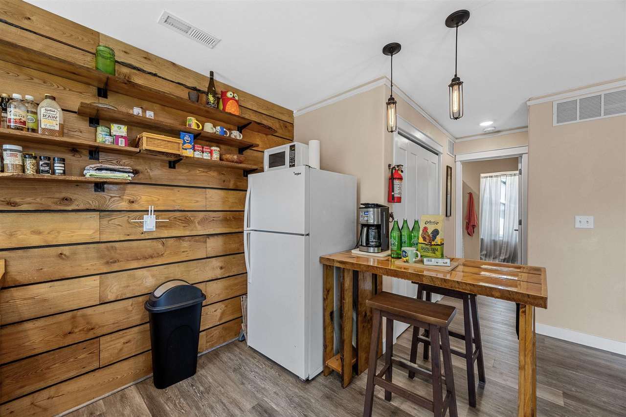 3263 Rohret Rd