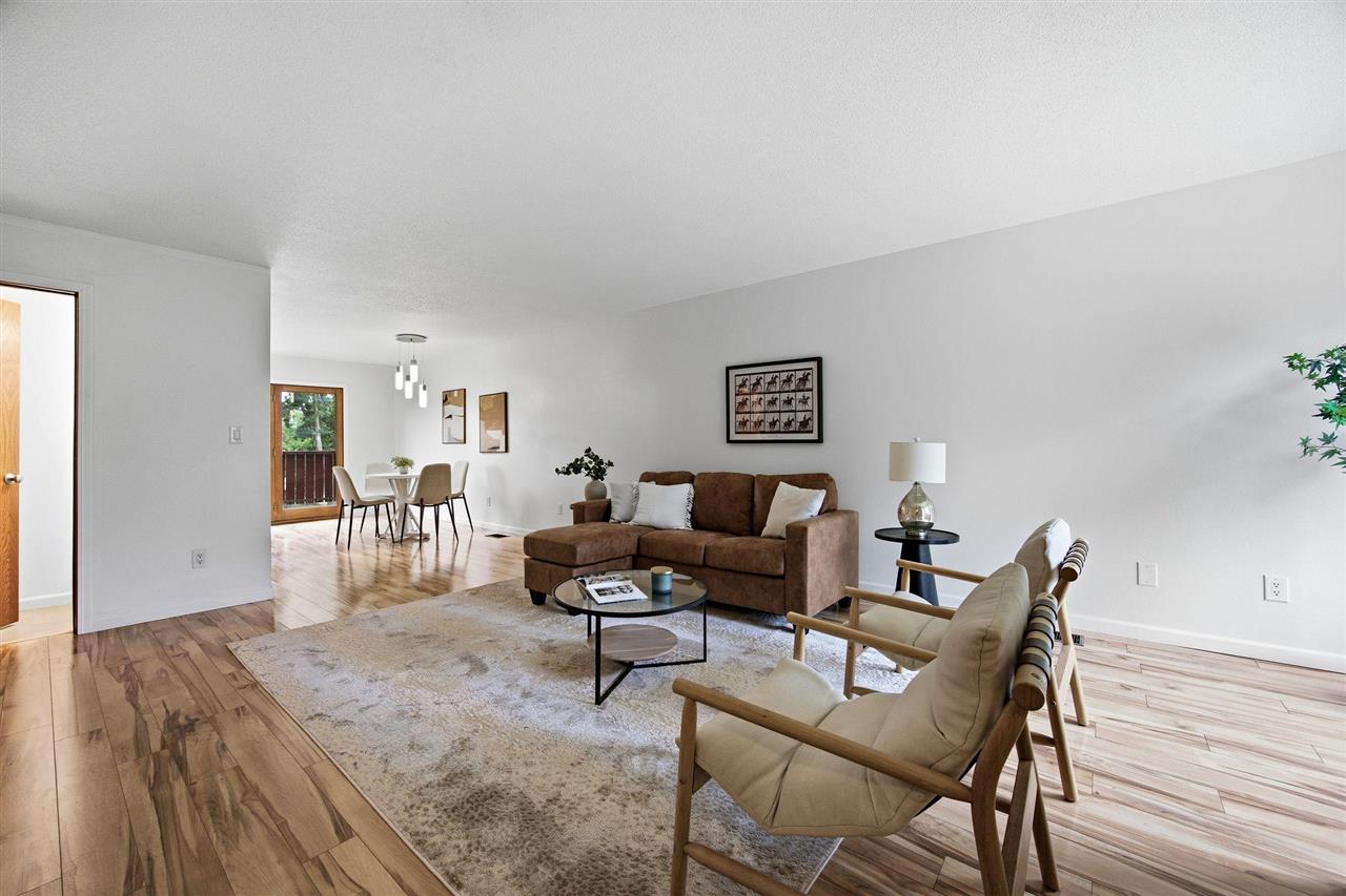 904 West Side Dr