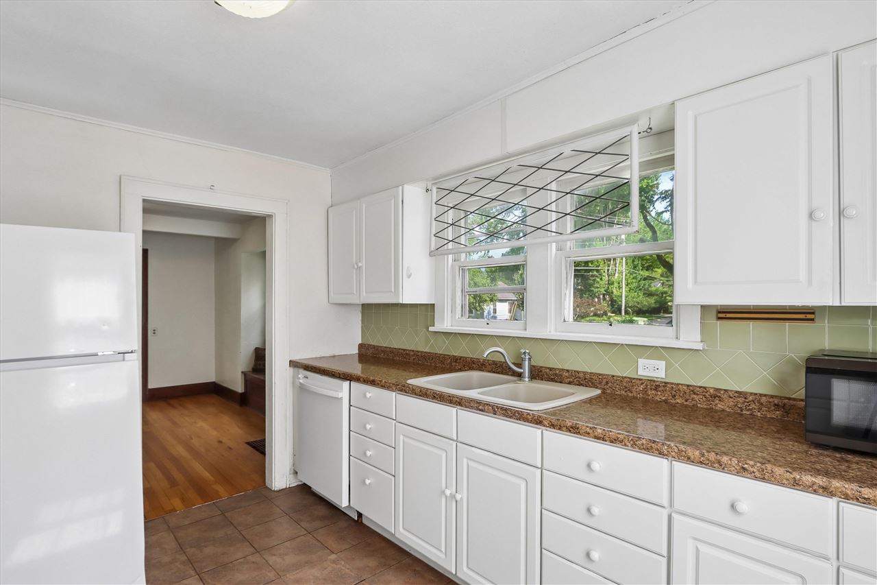 1323 Kirkwood Ave