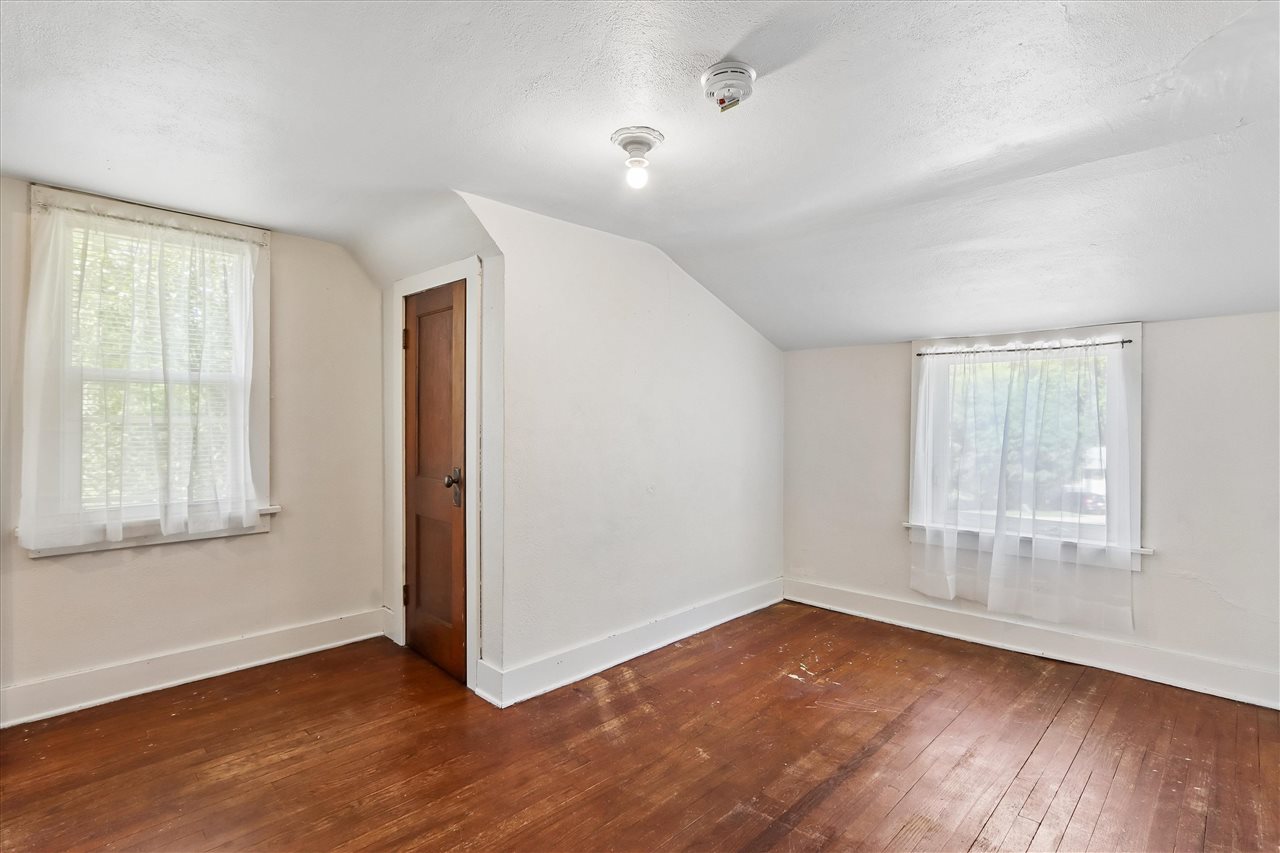 1323 Kirkwood Ave