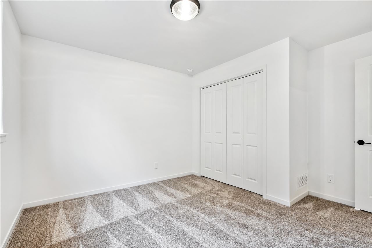 642 Maclan Ct