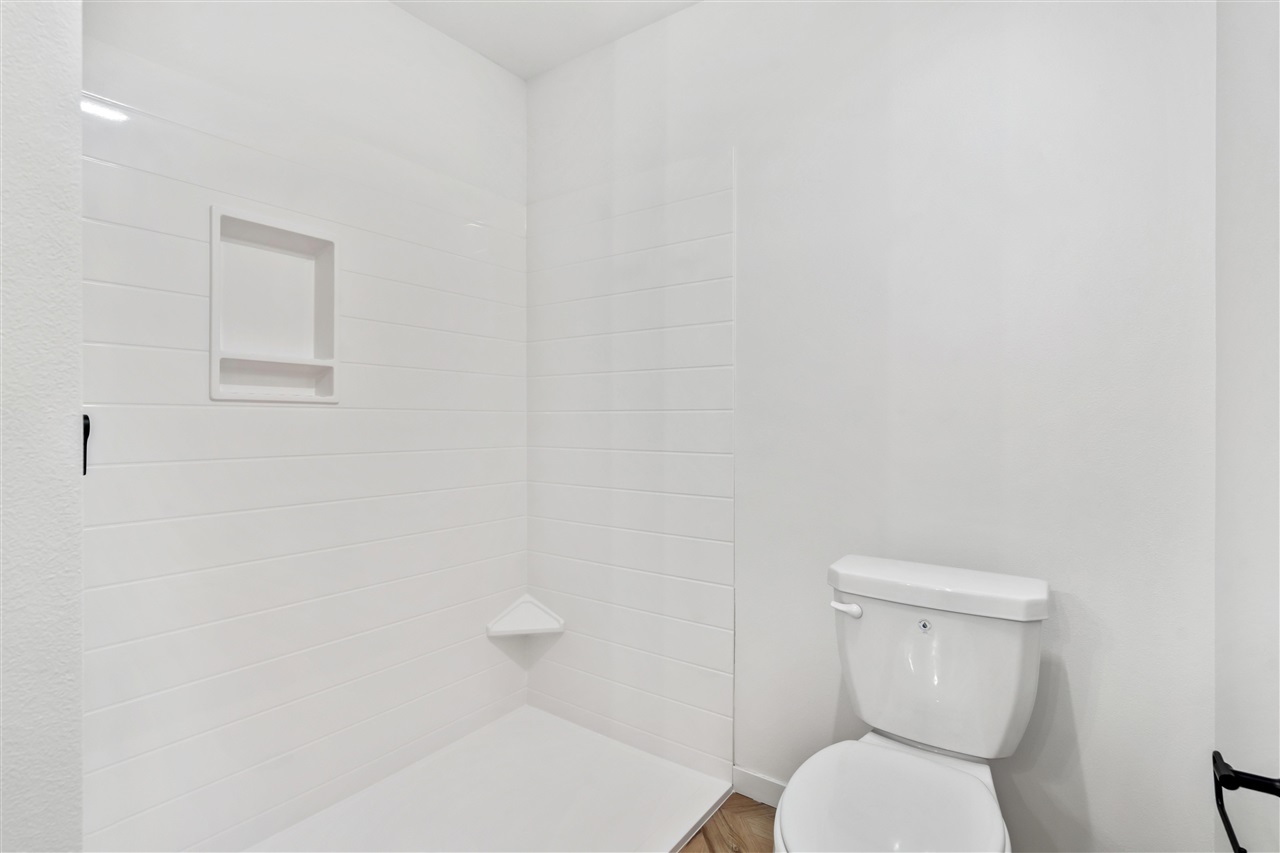 642 Maclan Ct