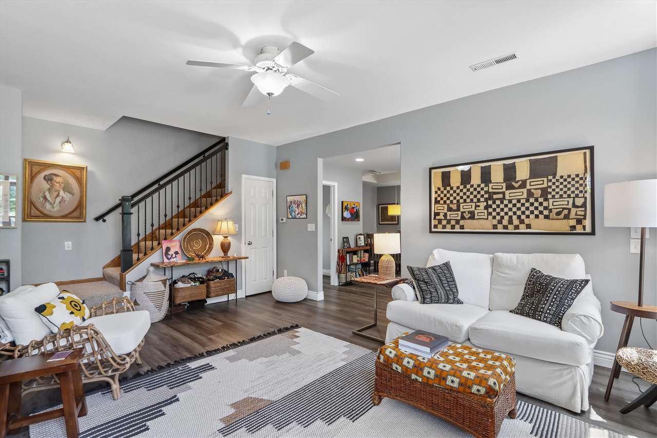42 Pentire Cir