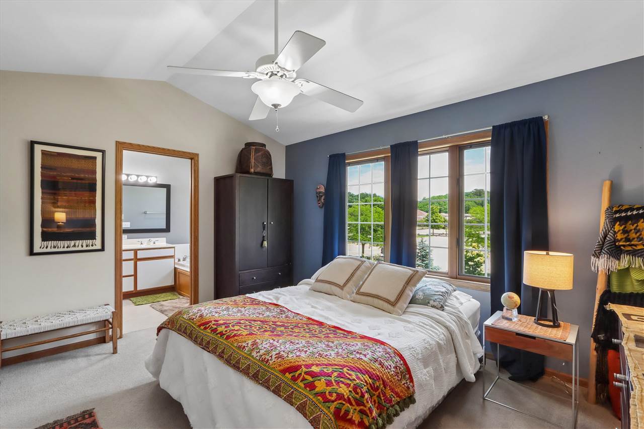 42 Pentire Cir