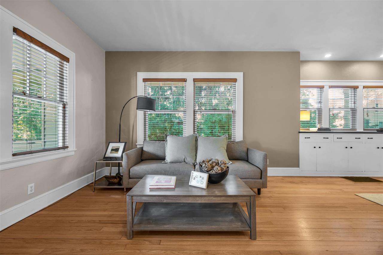 409 Beldon Ave.