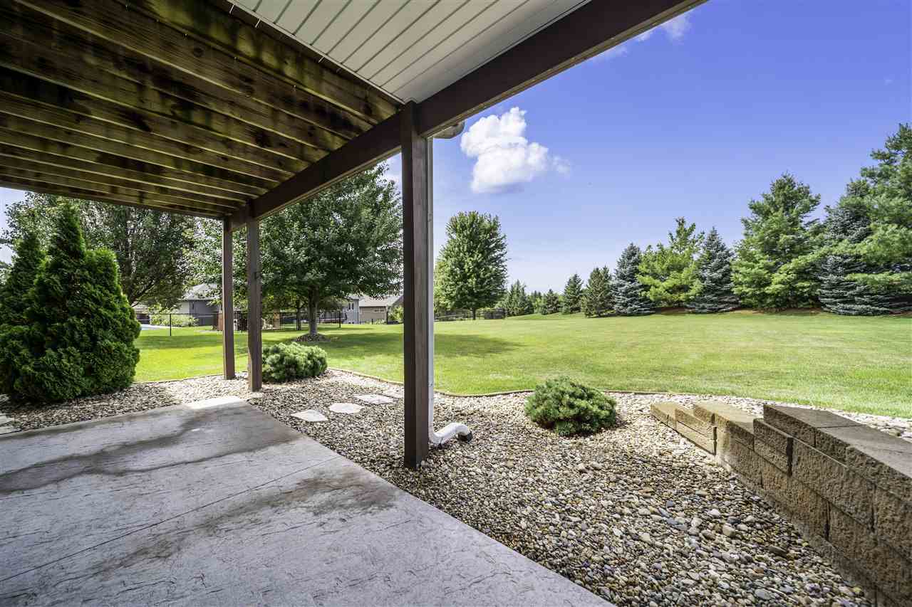 2910 High Bluff Dr