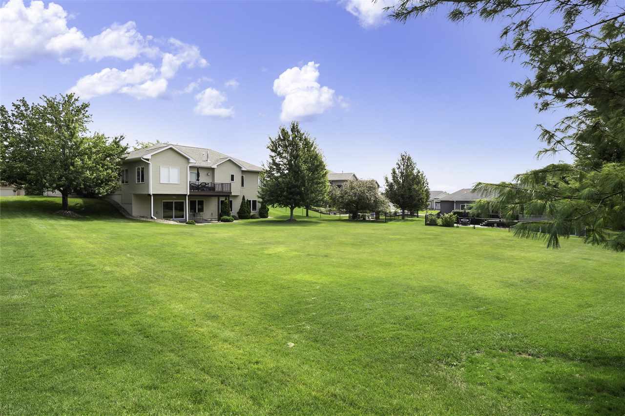 2910 High Bluff Dr