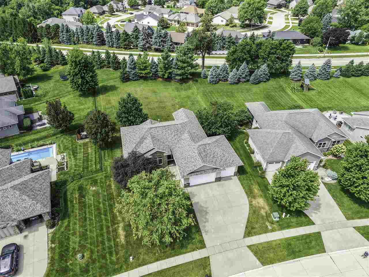 2910 High Bluff Dr