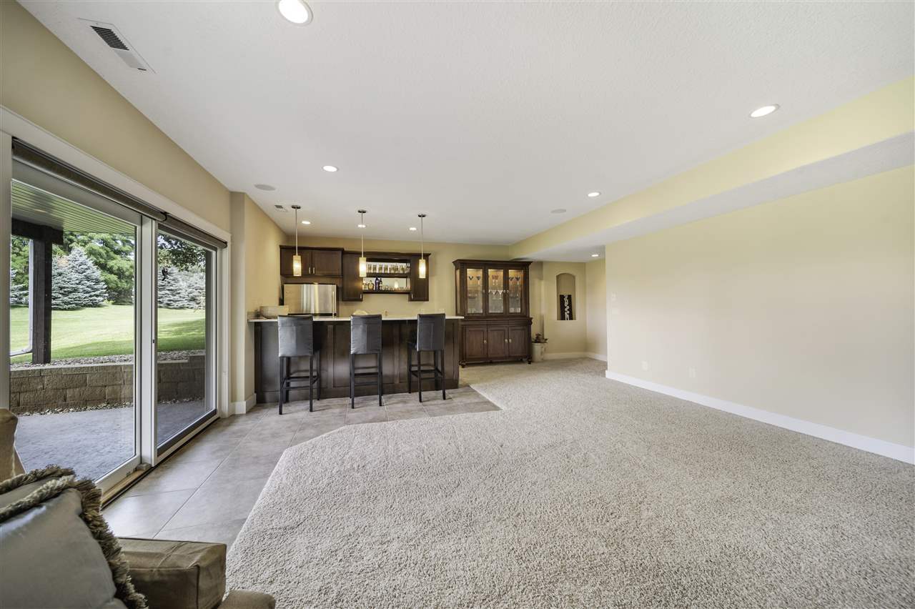 2910 High Bluff Dr