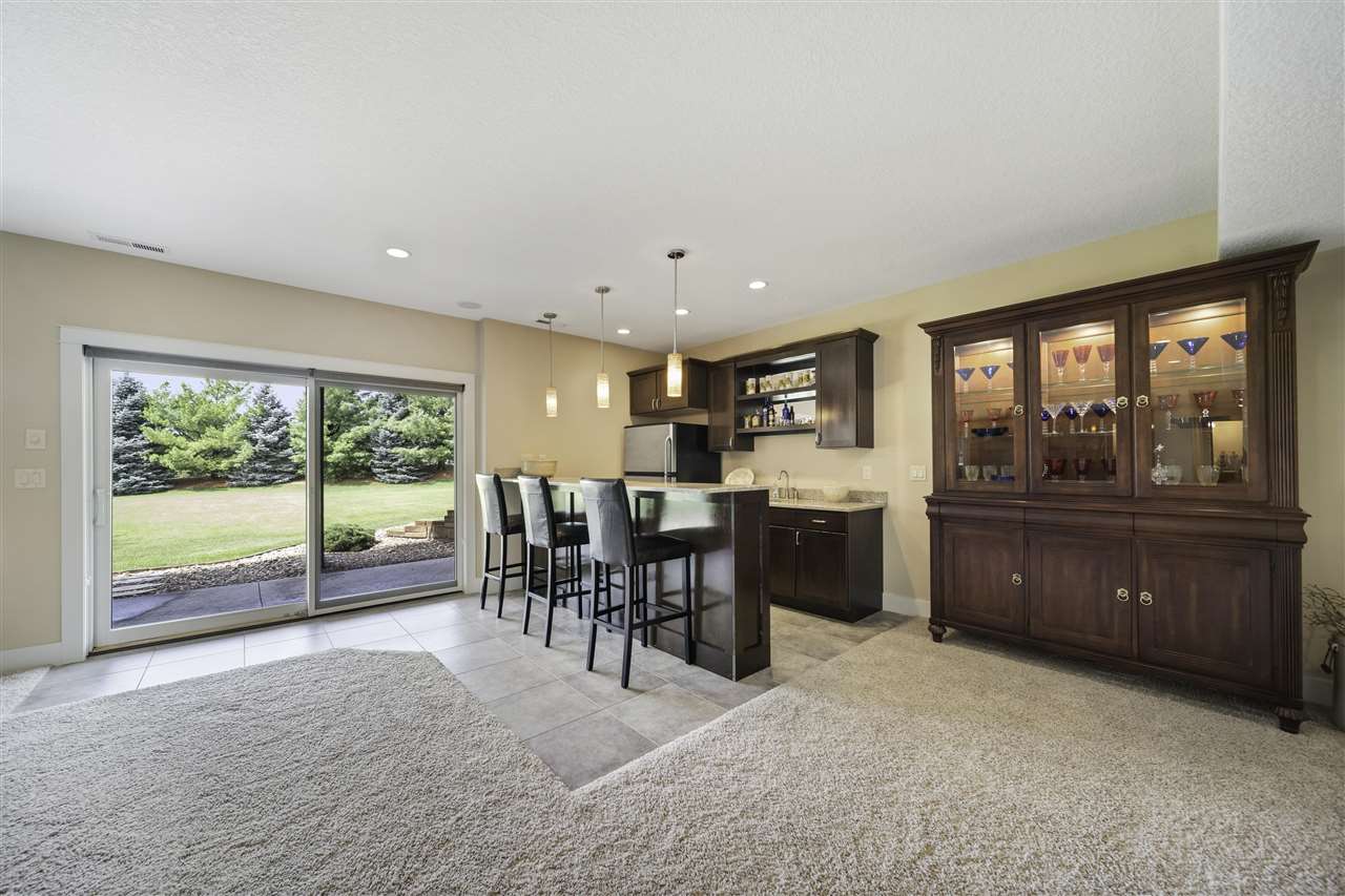 2910 High Bluff Dr