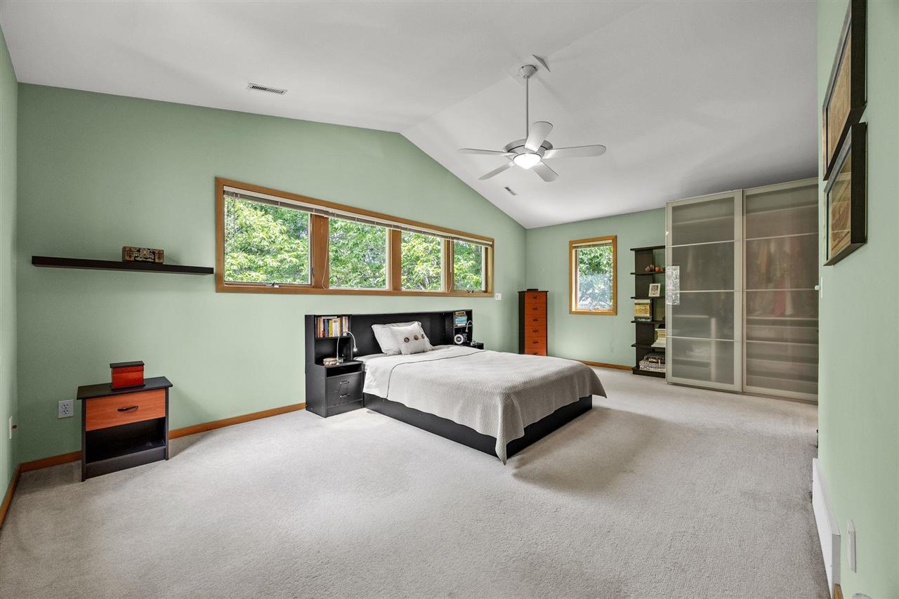 1902 Woodberry Ct