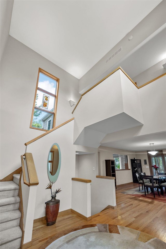 1902 Woodberry Ct