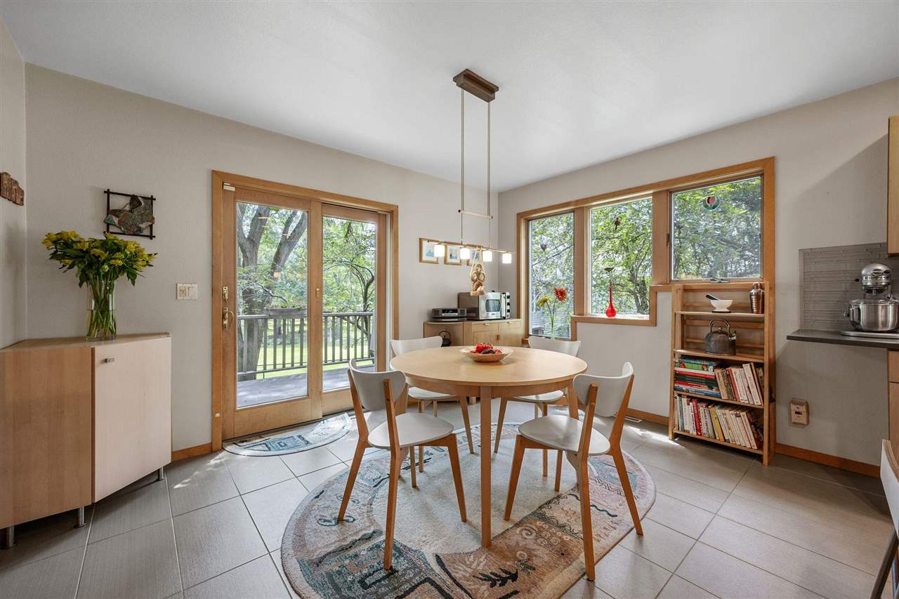 1902 Woodberry Ct