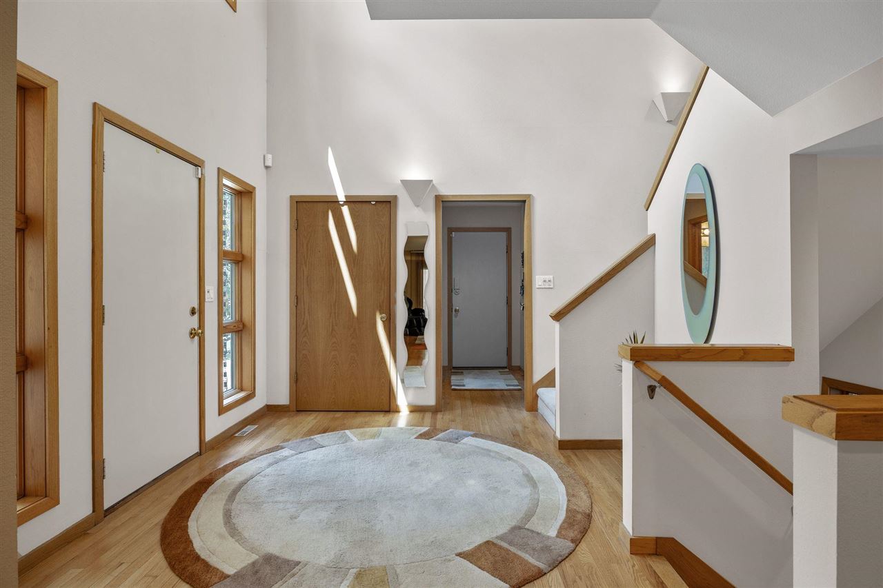 1902 Woodberry Ct