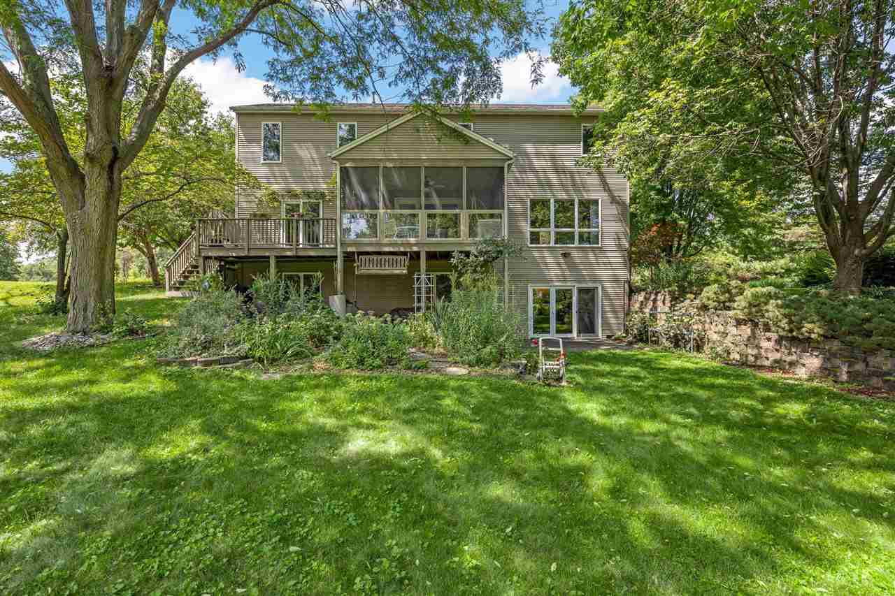 1902 Woodberry Ct
