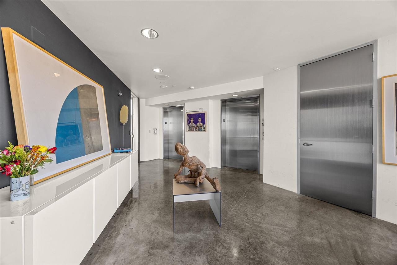 221 E College St Unit: Nos. 1301 +1302