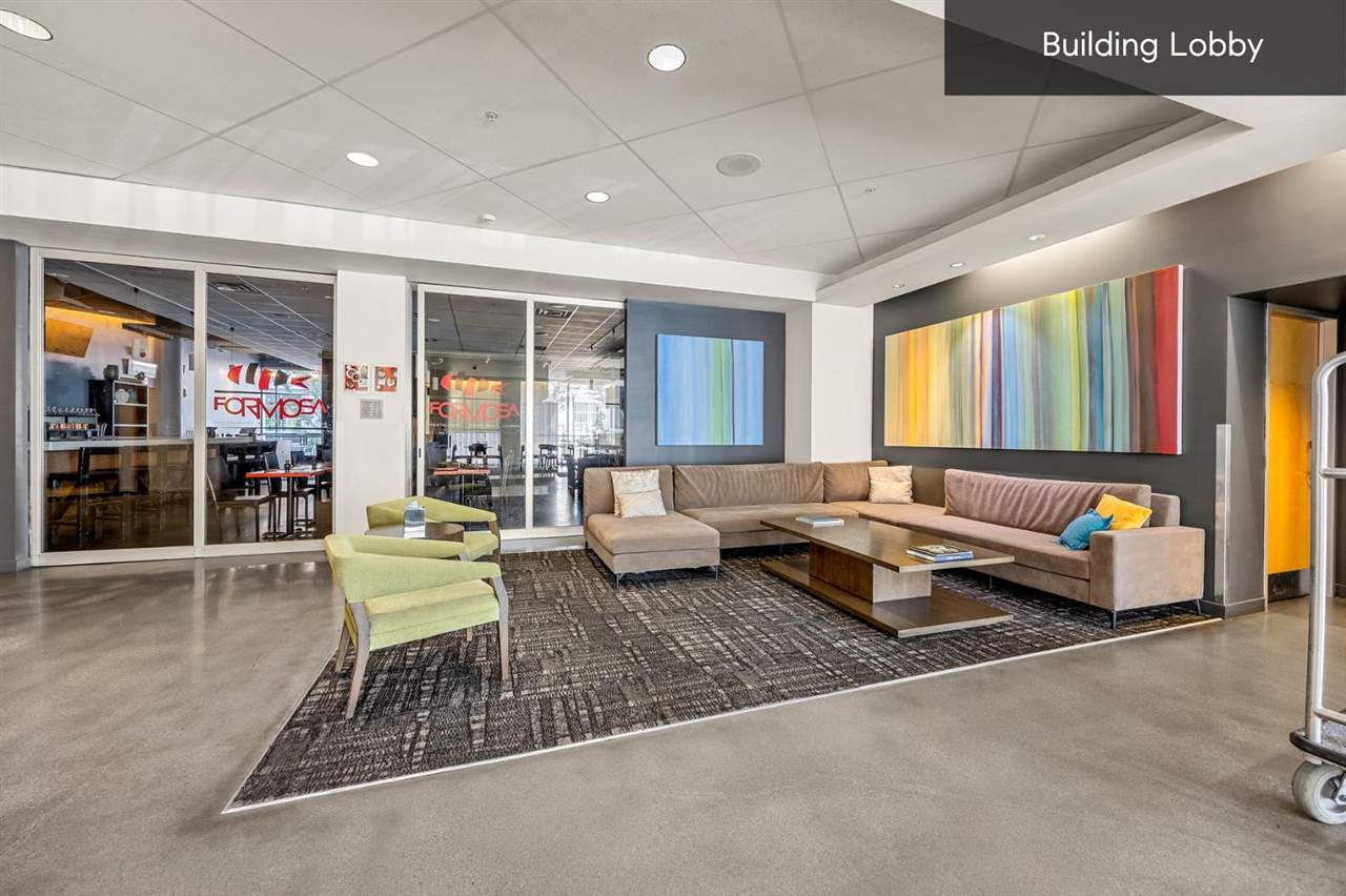 221 E College St Unit: Nos. 1301 +1302