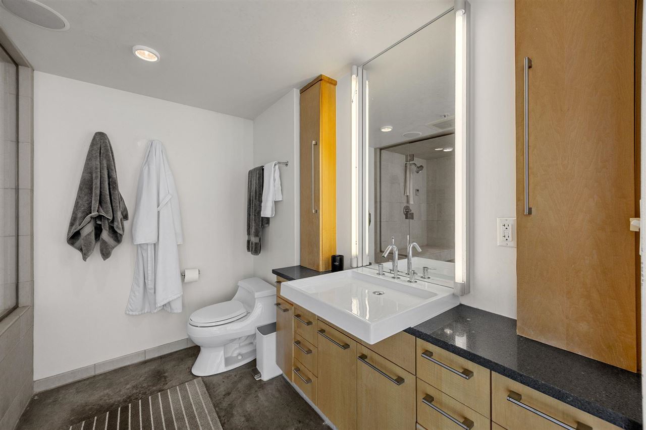 221 E College St Unit: Nos. 1301 +1302