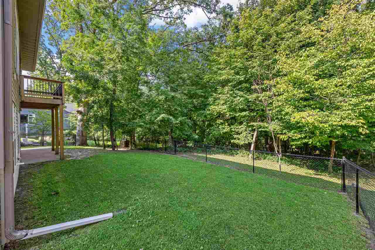 856 Sugar Loaf Circle