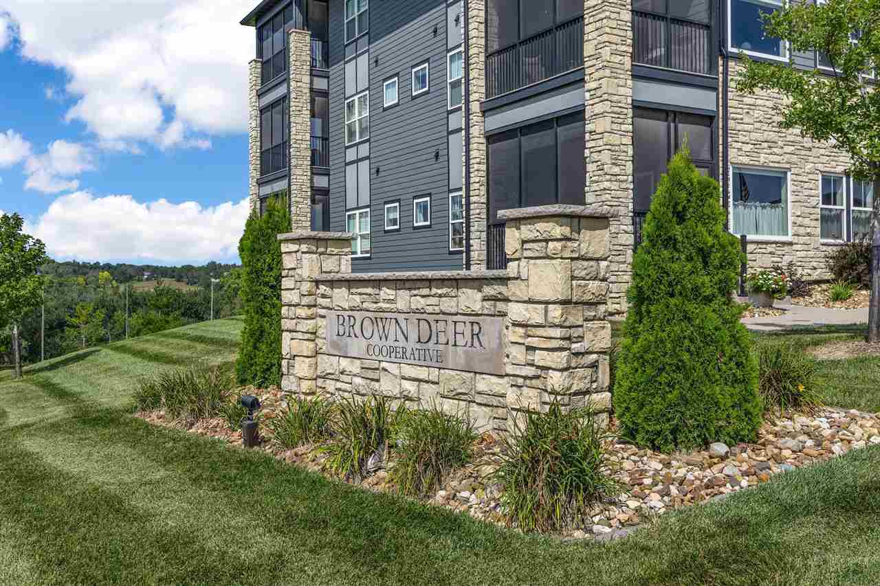 1920 Country Club Drive Unit: 306