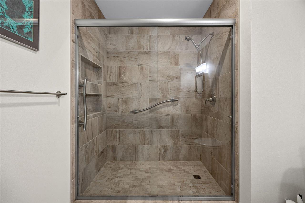 1920 Country Club Drive Unit: 306