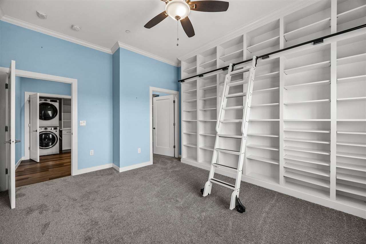 1920 Country Club Drive Unit: 108