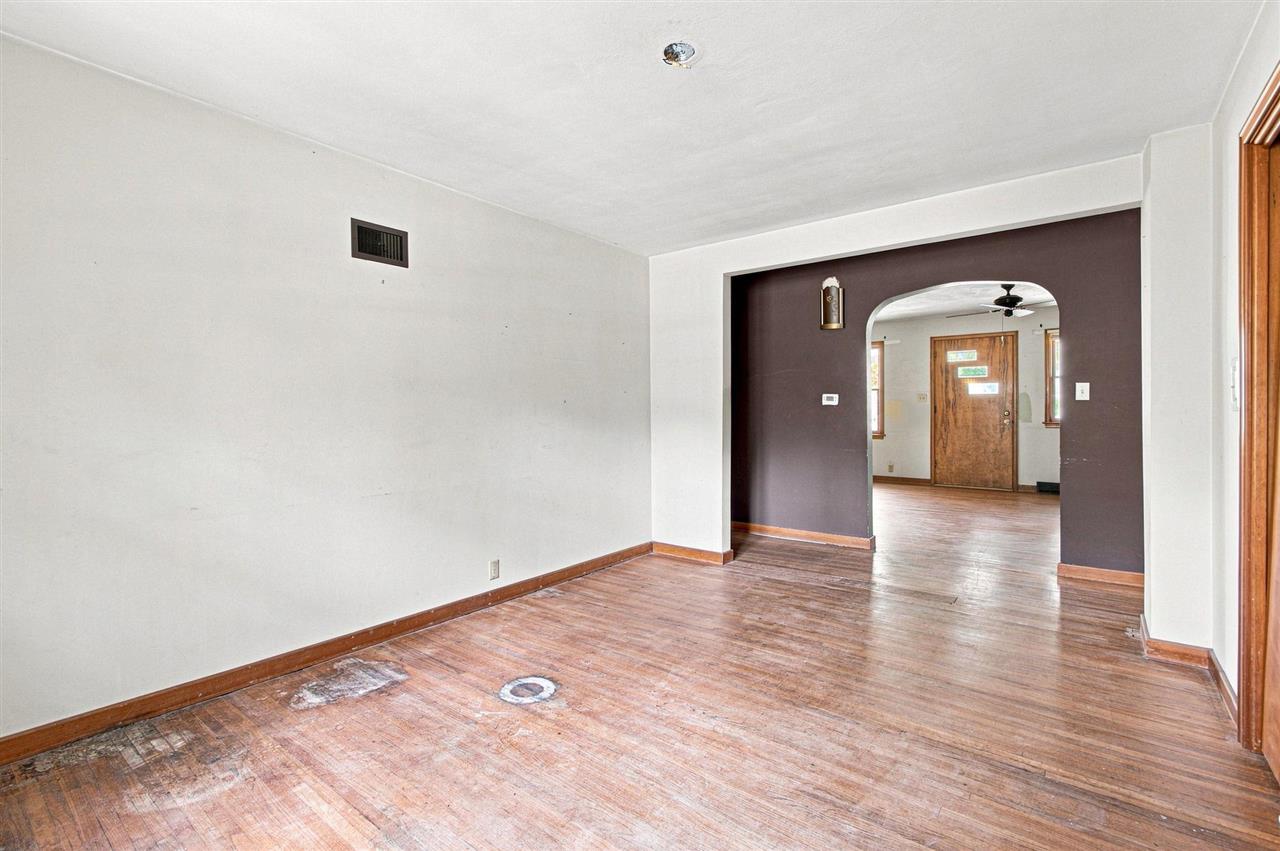 710 Kimball Ave