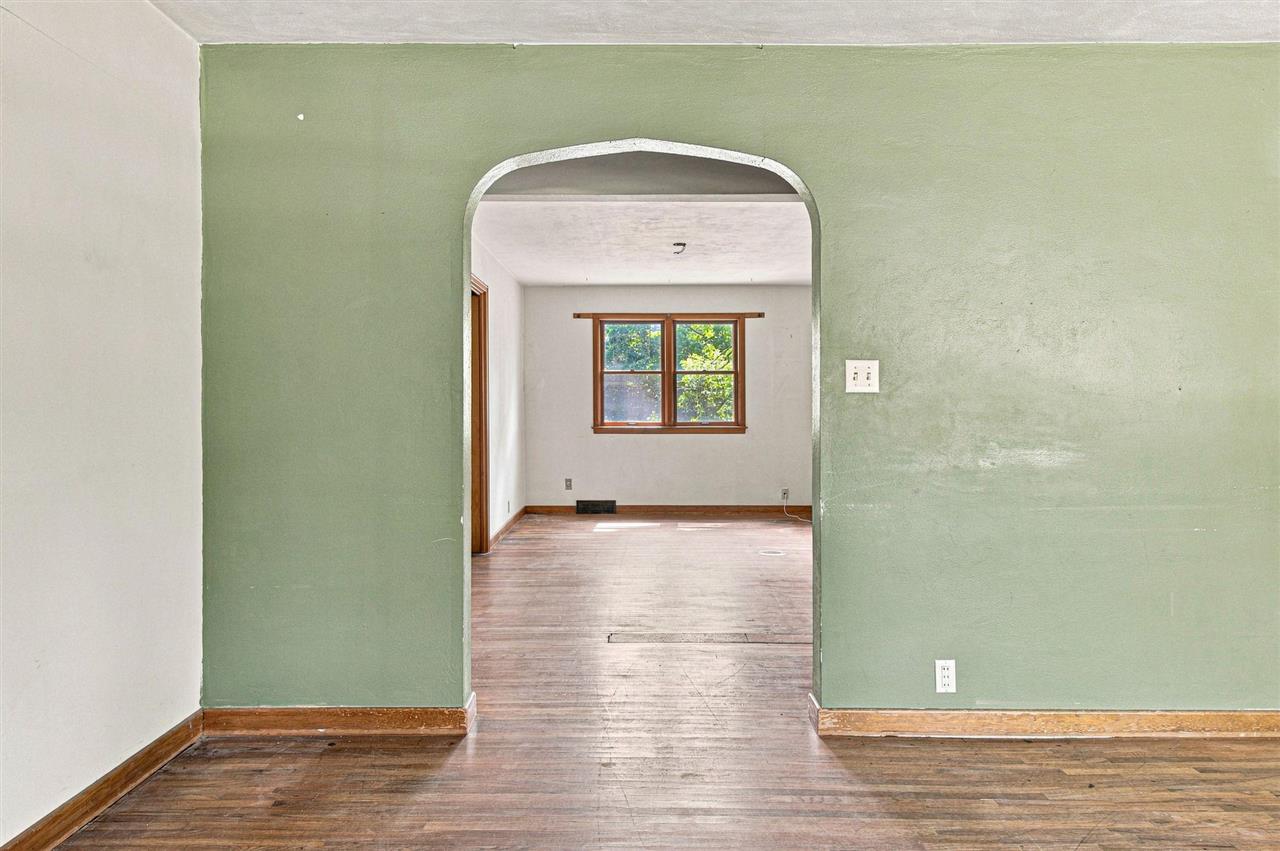 710 Kimball Ave