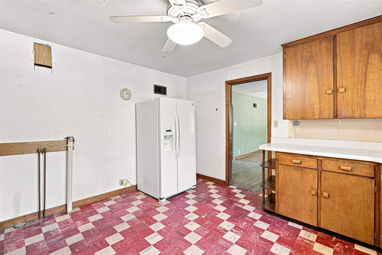 710 Kimball Ave