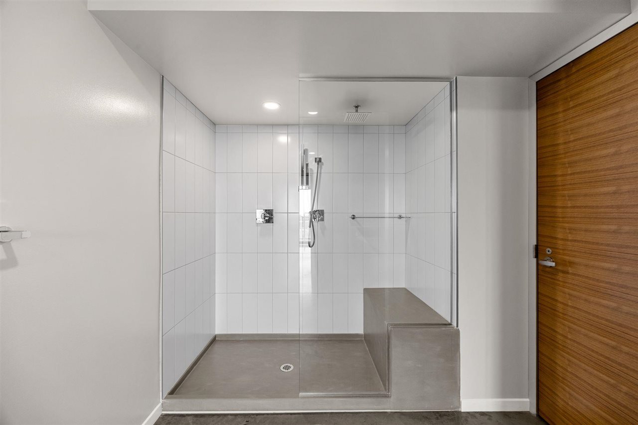 404 E College St Unit: No. 1101 + 1102