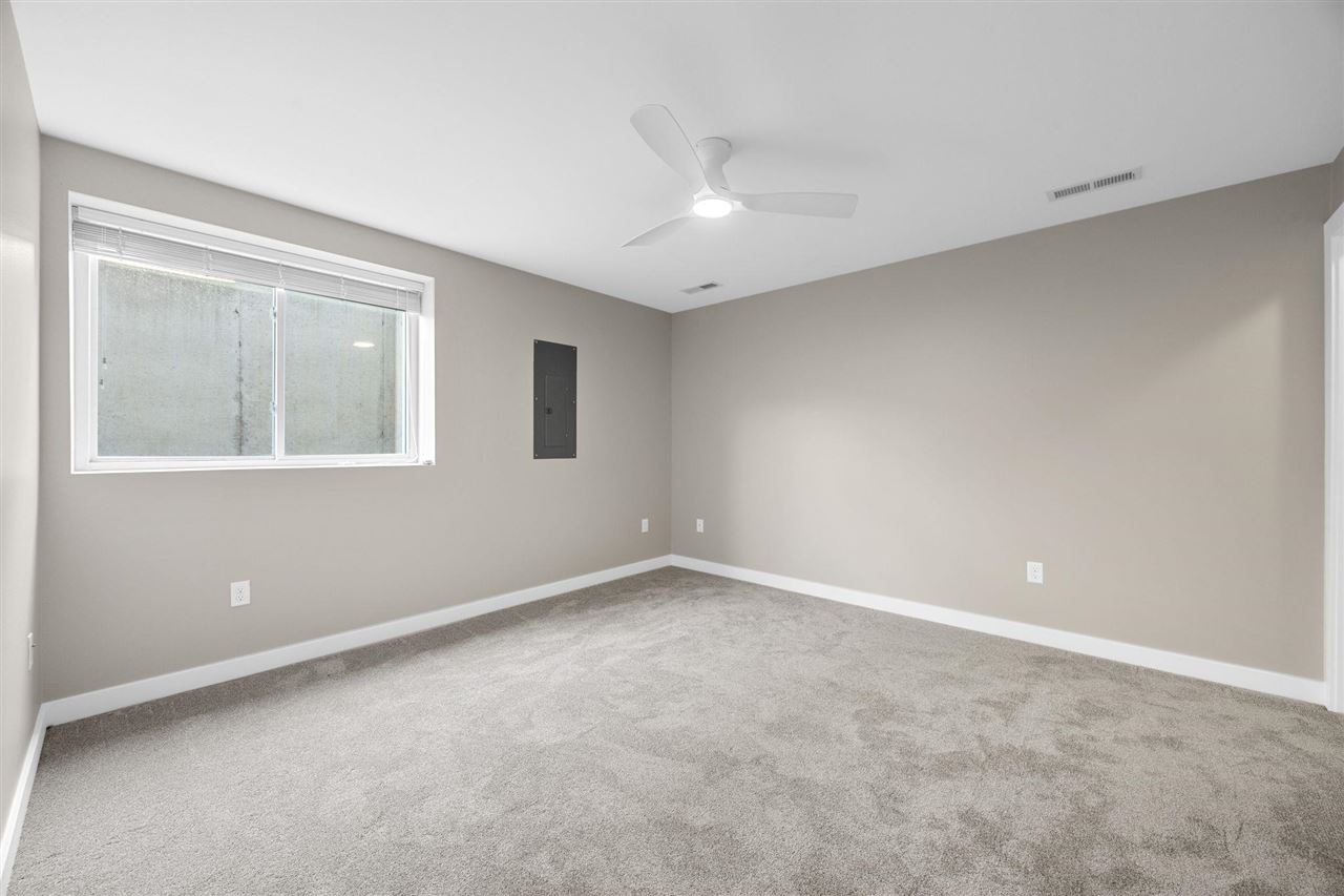 1900 Winterpark Pl